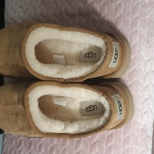 UGG Classic Slippers